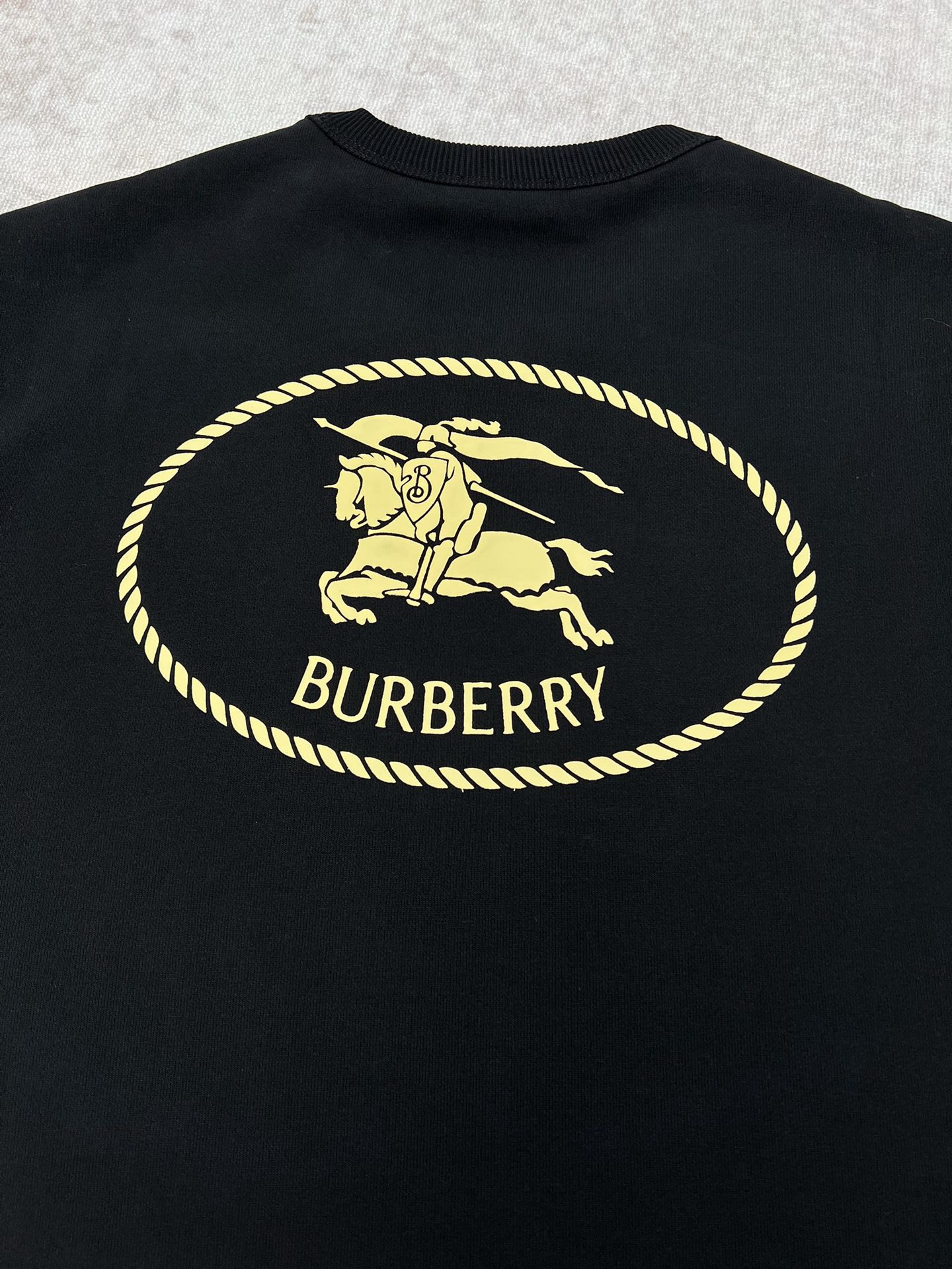 Burberry Unisex Sweatshirt Size S-XL
