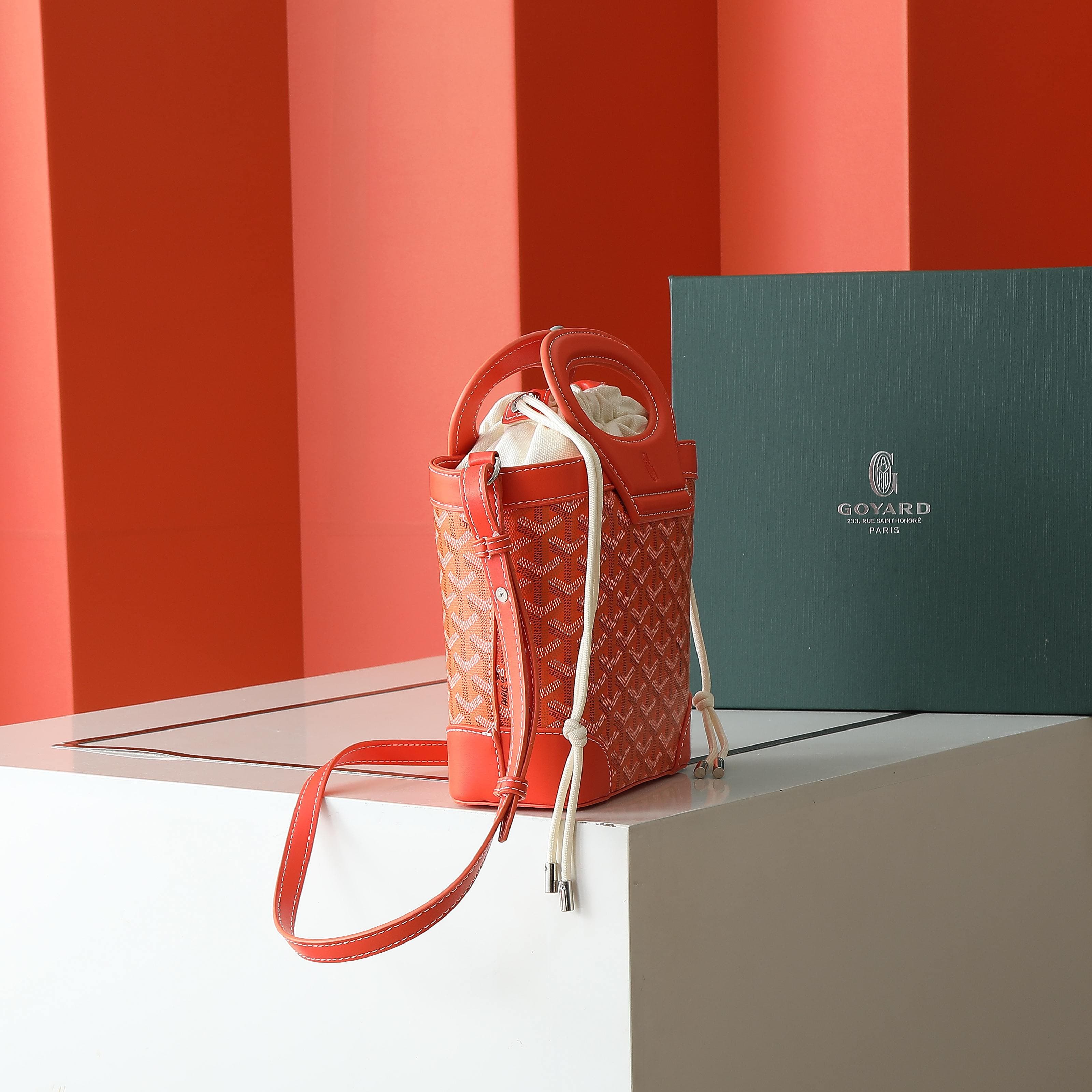 Goyard Beluga Women Shoulder Bags Size 23*18.5*8cm