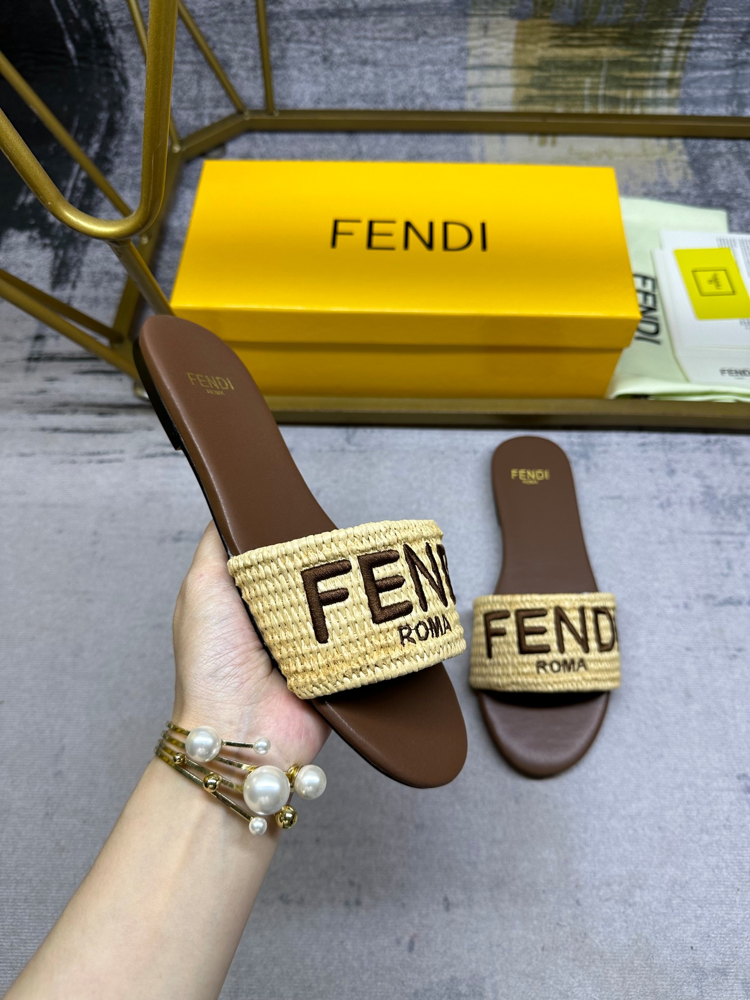 Fendi Slippers Size 36-42