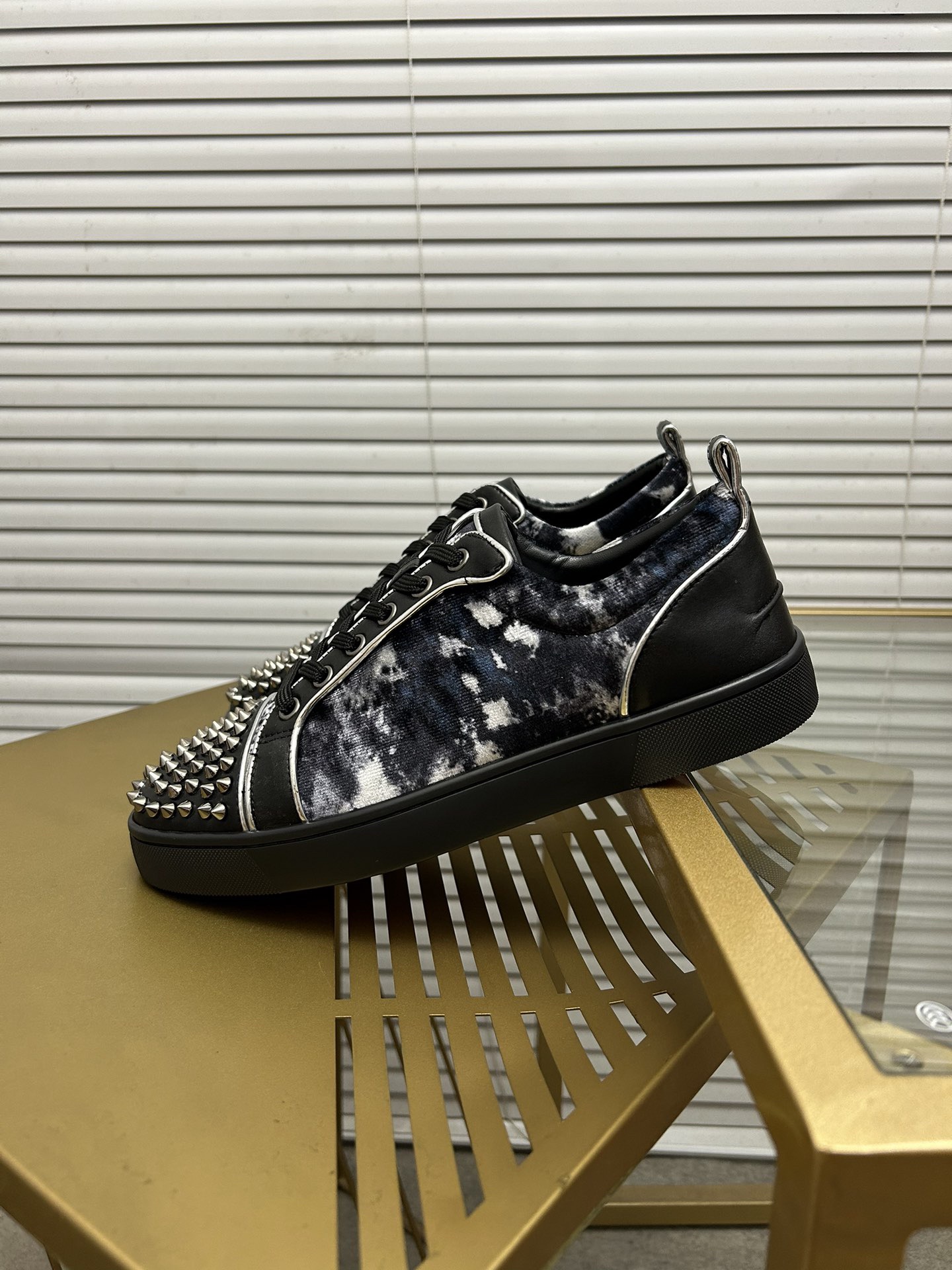 Christian Louboutin Sneaker Size 36-46