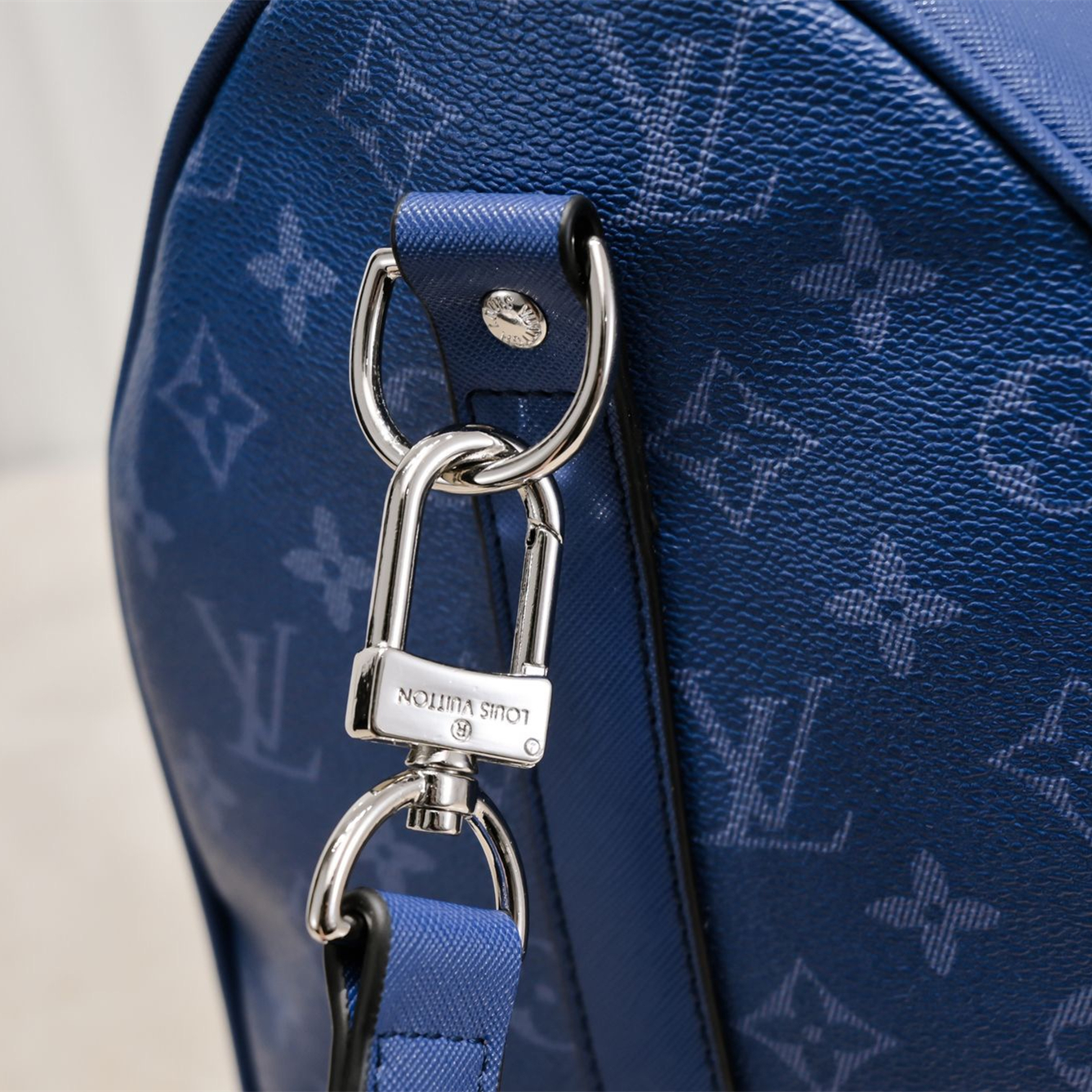 Louis Vuitton Keepall Travel Bags Size 45*27*20cm