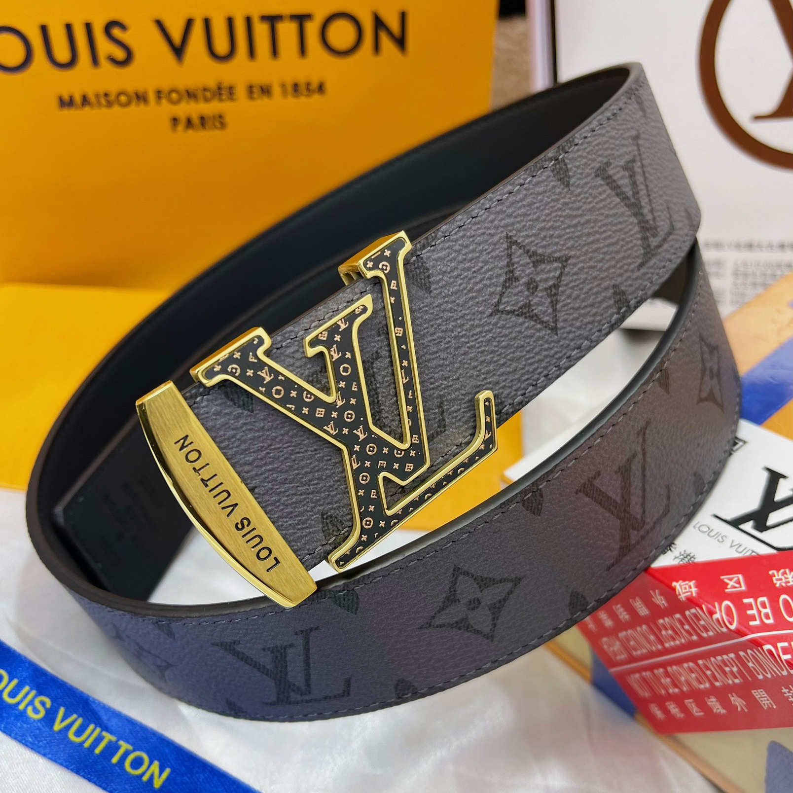 Louis Vuitton Mens Belt Width 3.8cm
