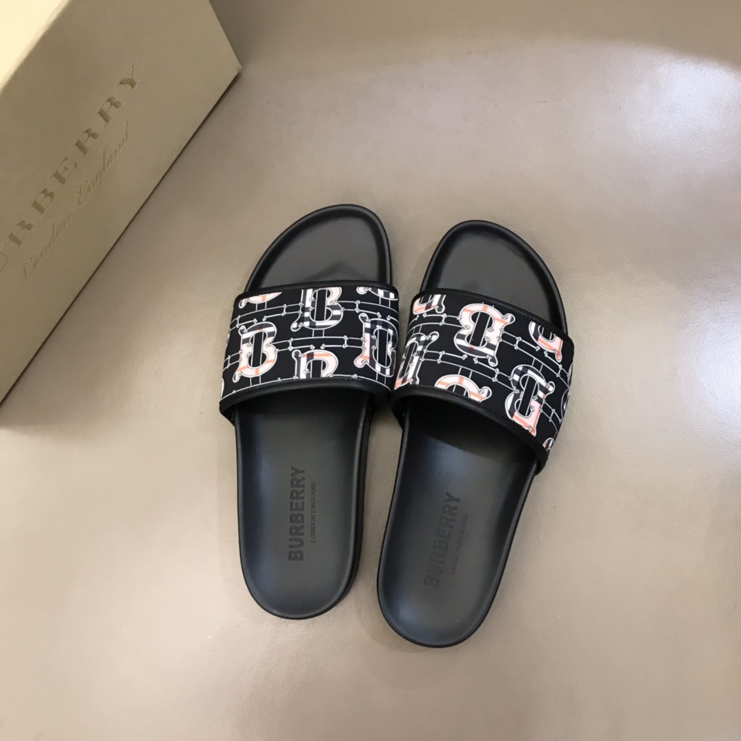 Burberry Mens Sandals Gr. 40-45
