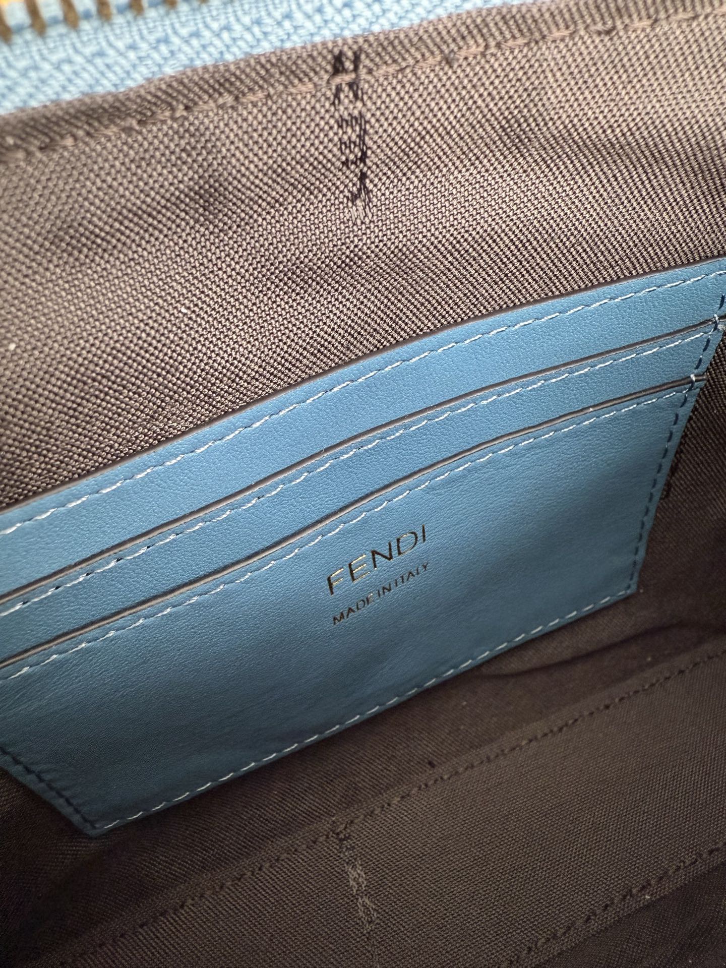 Fendi Women Shoulder Bags Size 20*13*3cm