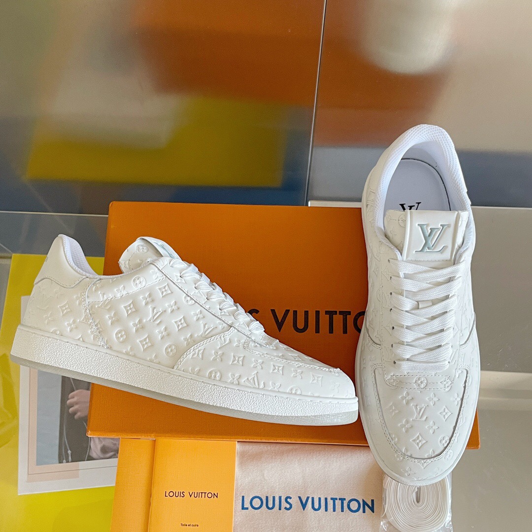 Louis Vuitton Rivoli Sneaker Size 39-45 2-Color