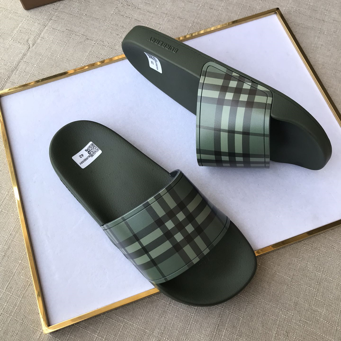 Burberry Mens Women Sandals Gr. 36-46