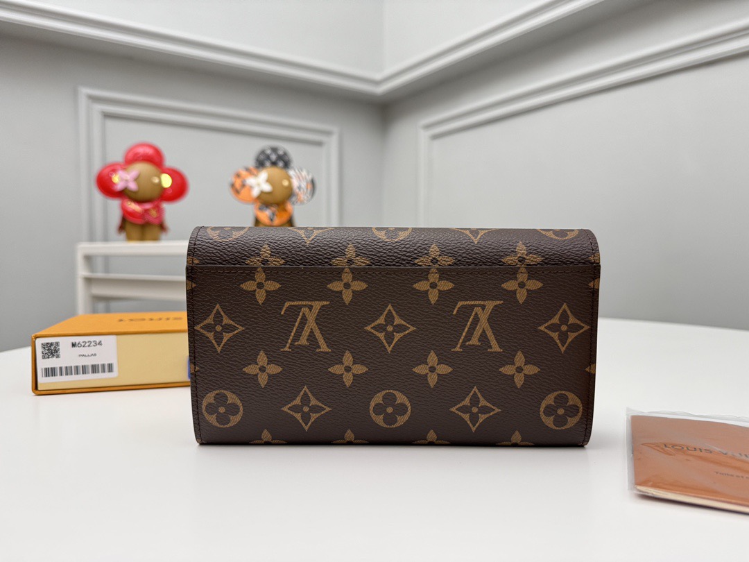 Louis Vuitton Women Wallet M62234 Size 19*10cm