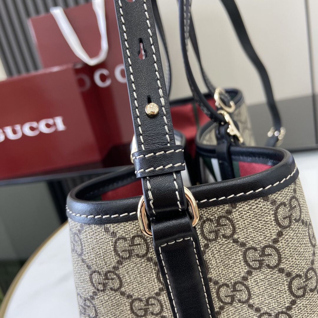 Gucci GG Emblem Women Shopping Bags Size 30*18*11cm