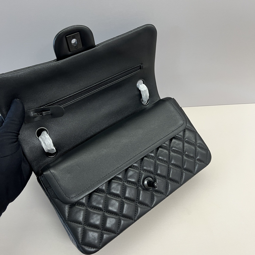 Chanel CF1112 Shoulder Bags Sheepskin 25cm