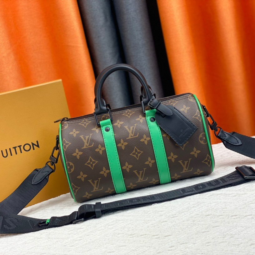Louis Vuitton Keepall Bandoulière 25 Mens Shoulder Bags