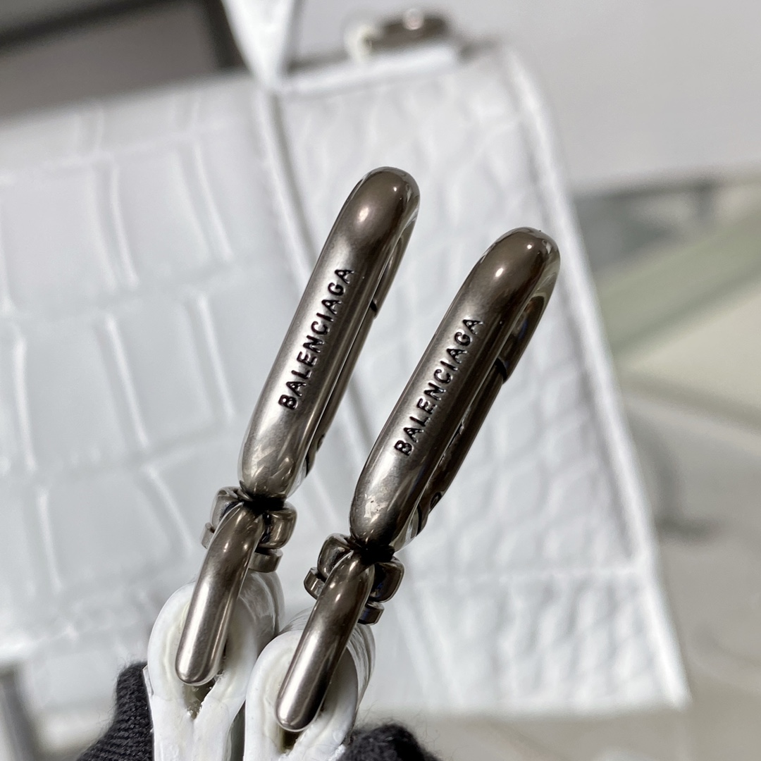 Balenciaga Women Shoulder Bags Handbags 2-Size