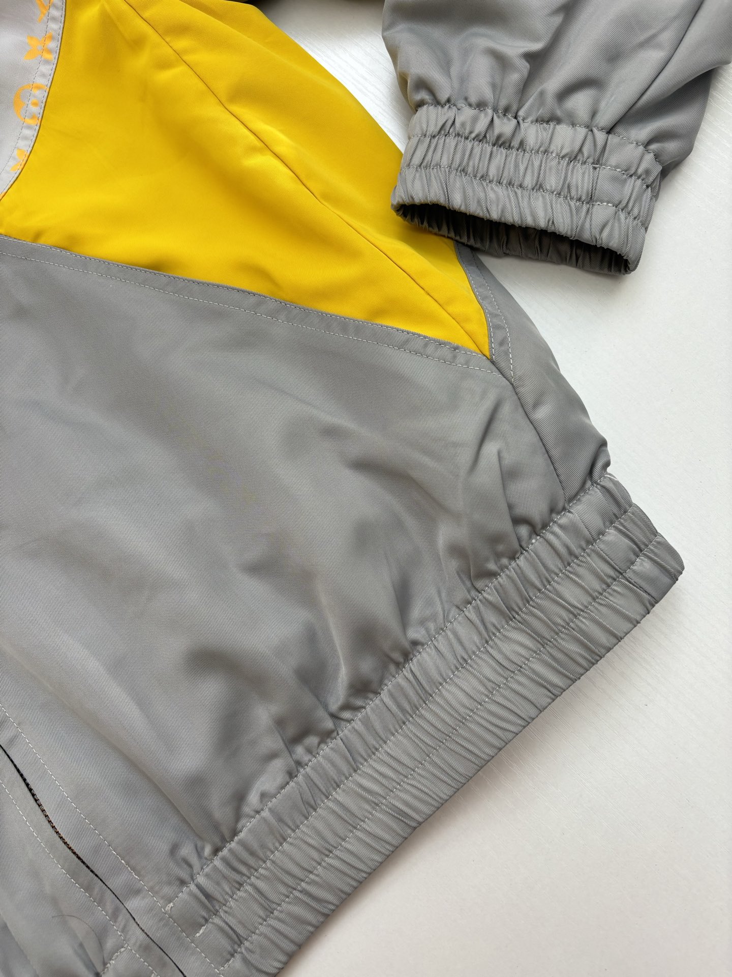 Louis Vuitton Unisex Jacket Size S-XL