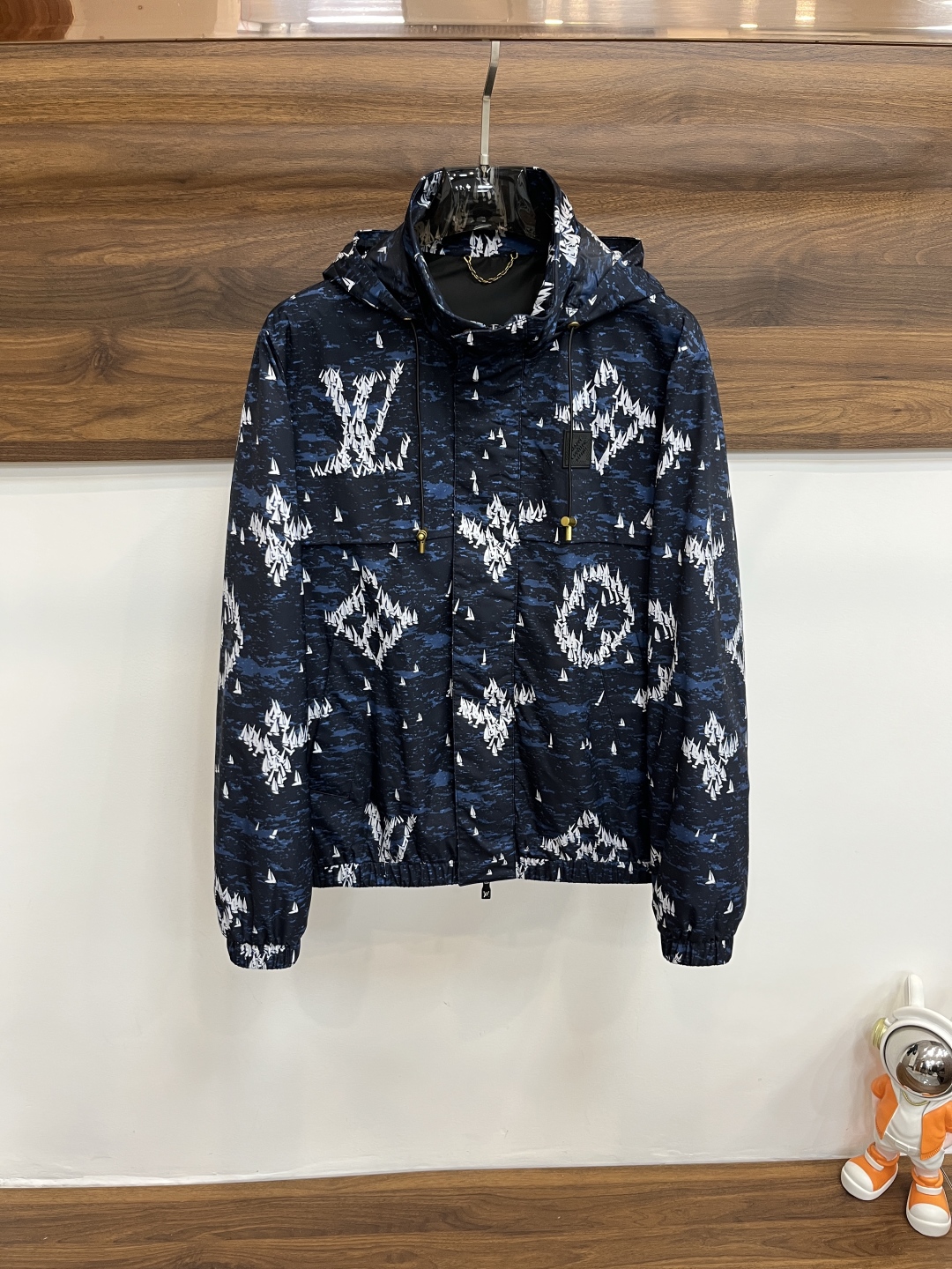 Louis Vuitton Unisex Jacket Size M-XXXL