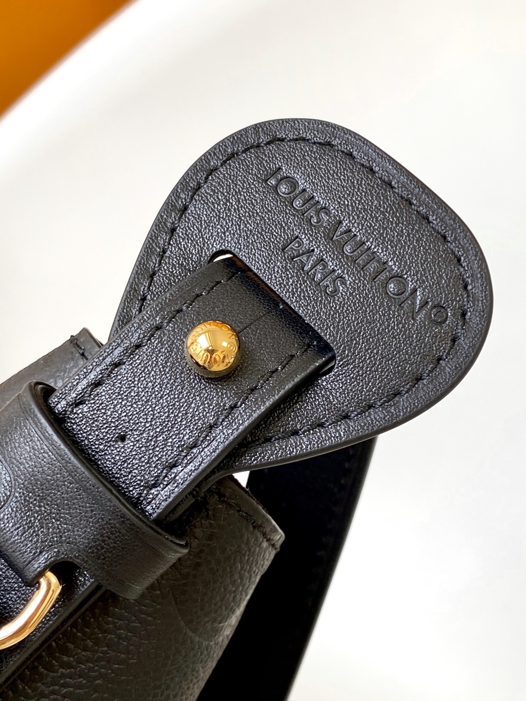 Louis Vuitton M13480 Women Shoulder Bags Size 16*18*12cm