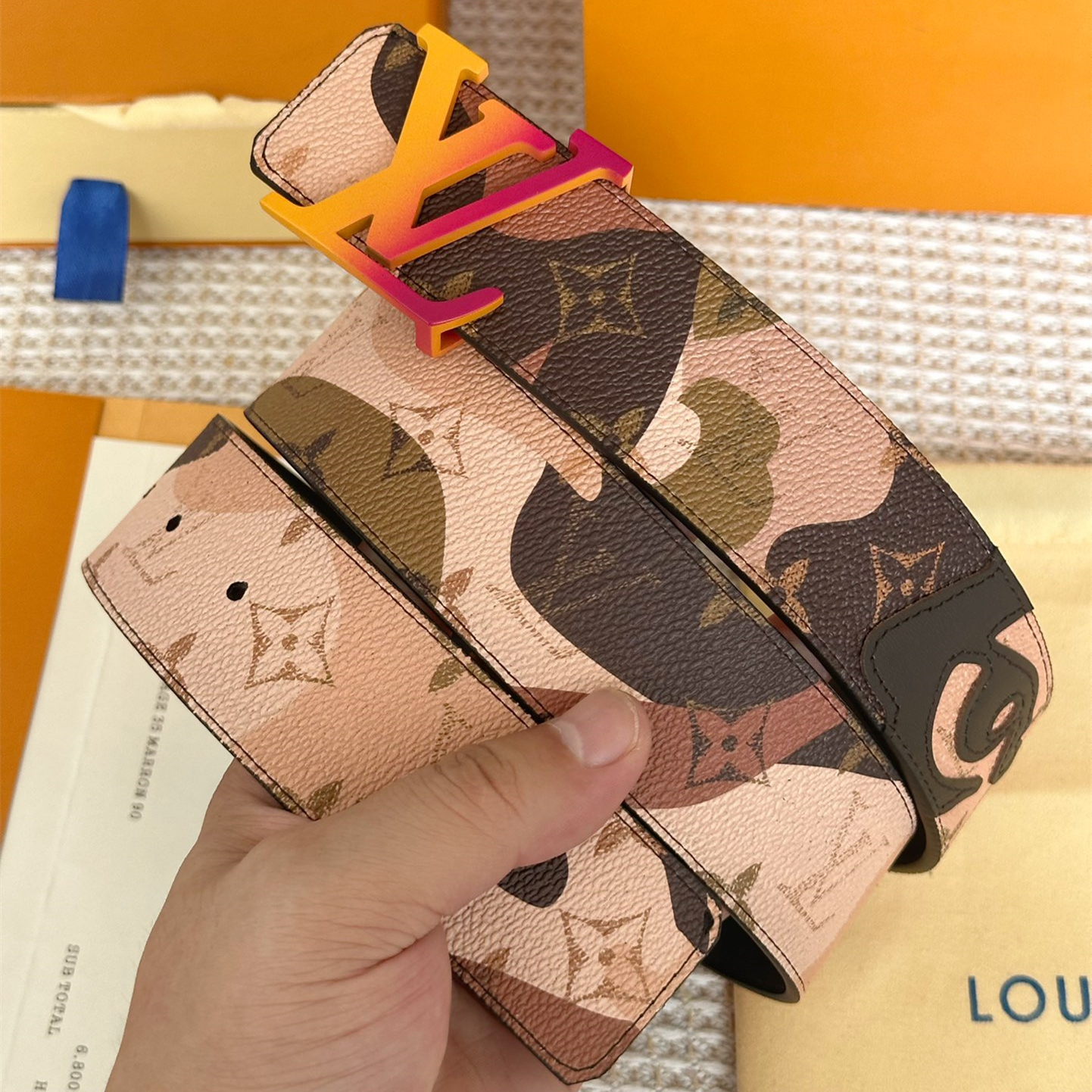 Louis Vuitton Mens Belt Width 4cm