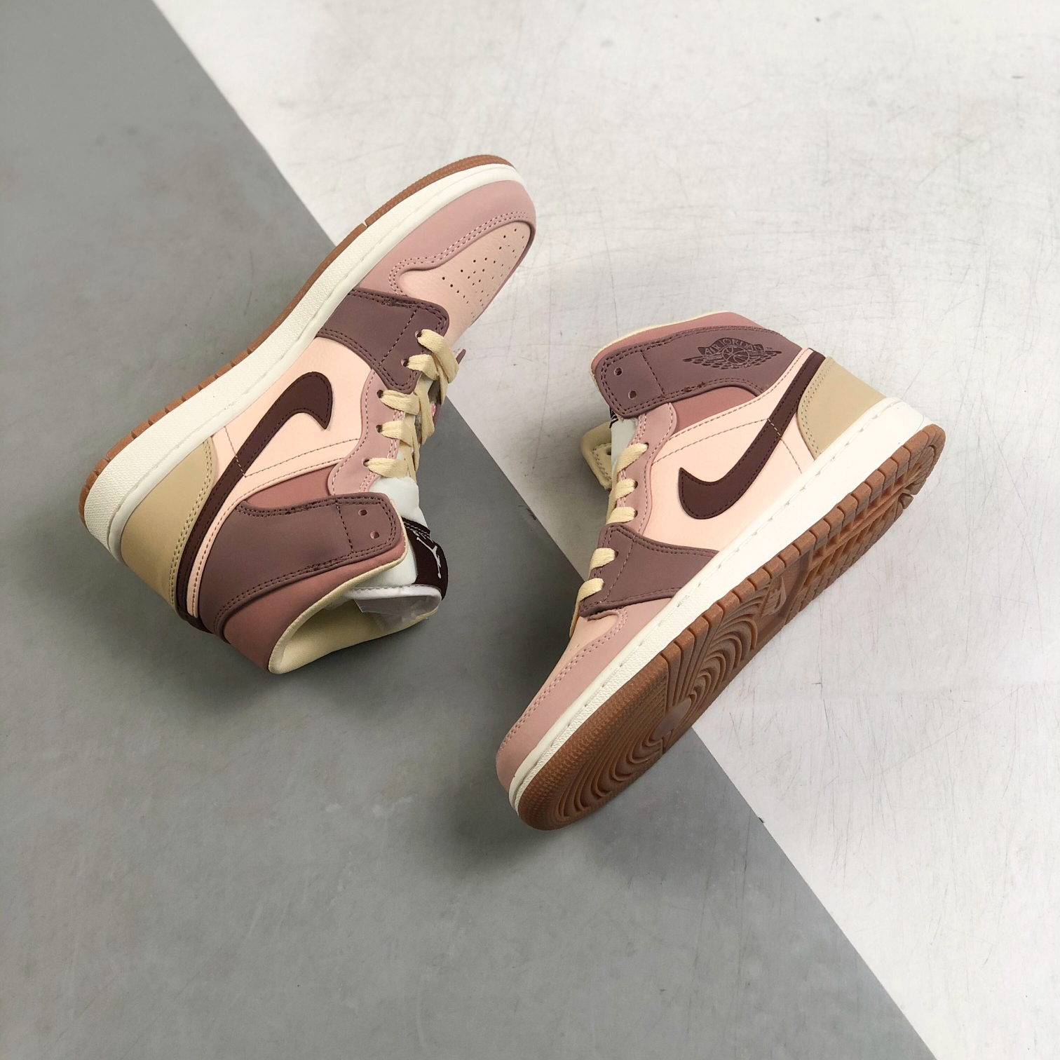 Nike Air Jordan 1 High Top Sneakers Shoes Gr. 36-46