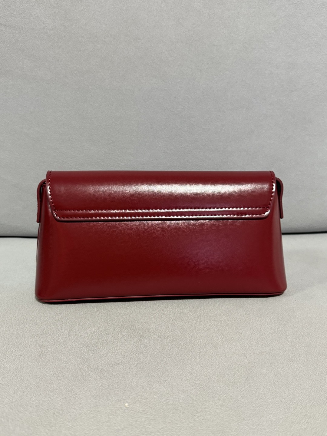 Celine 25ss Lulu Women Shoulder Bags Size 24*11.5*8cm