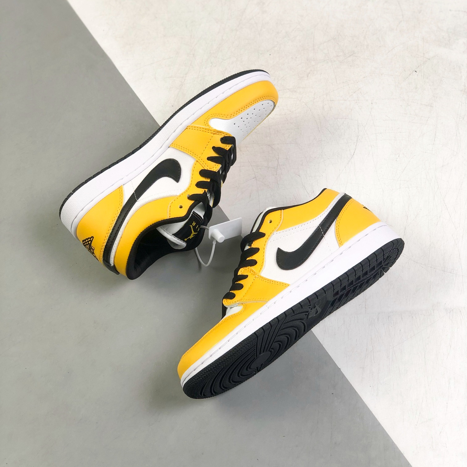 Nike Air Jordan 1 Low Top Sneakers Shoes Gr. 36-46