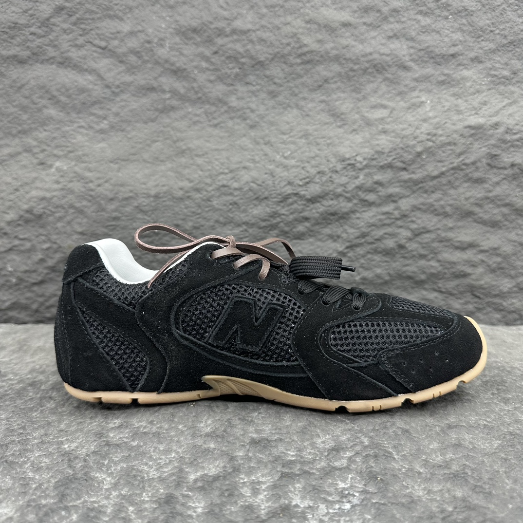 MiuMiu x New Balance Sneaker Size 35-46