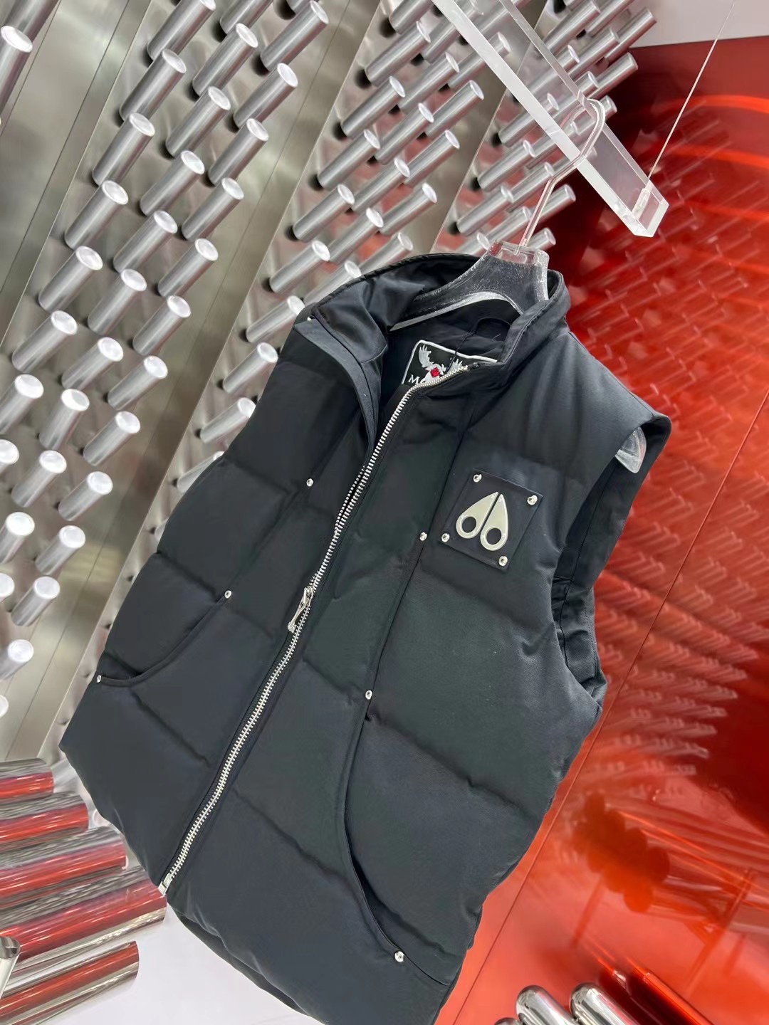 Moose Knuckles Vest-WD Unisex Winter Vest Size S-XXL