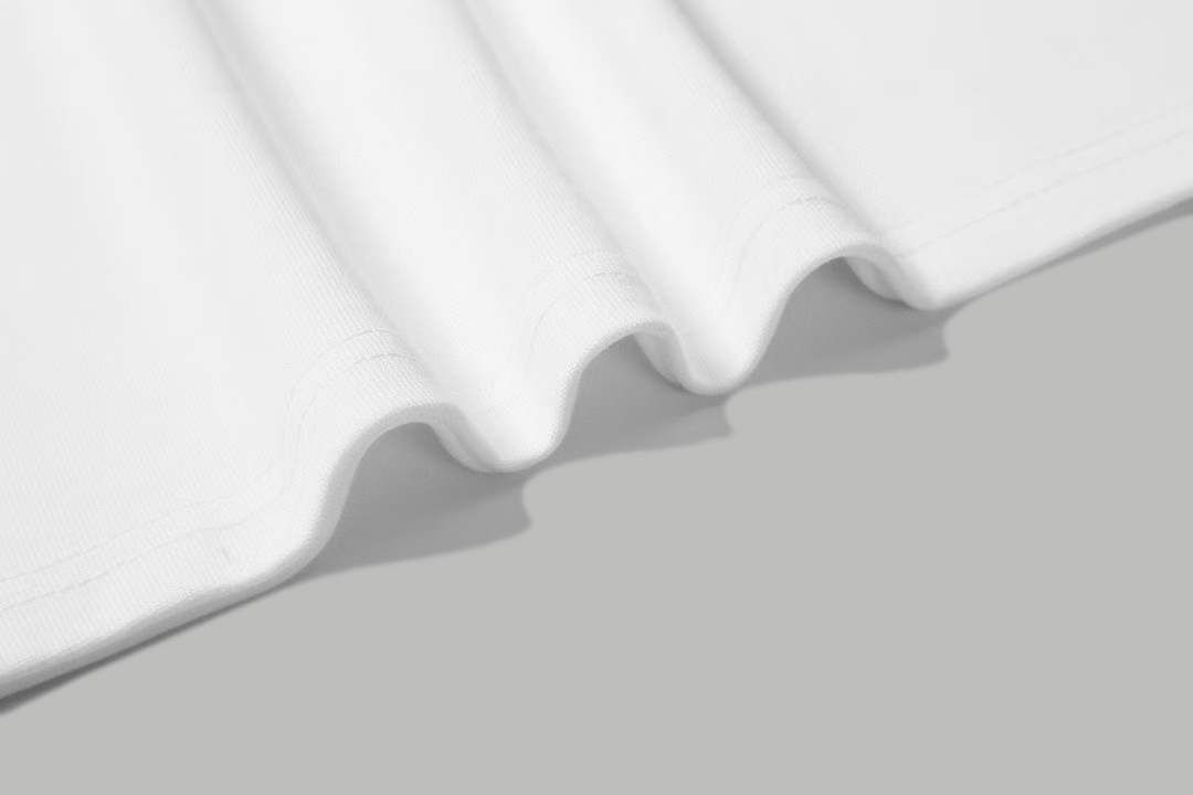 Burberry Cotton T Shirt Size XS-L