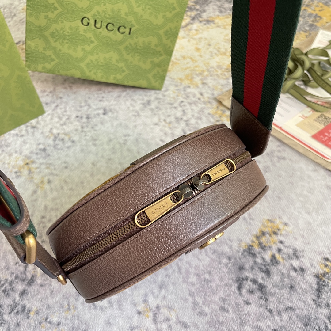 Gucci x Adidas Women Shoulder Bags 22*22*7cm