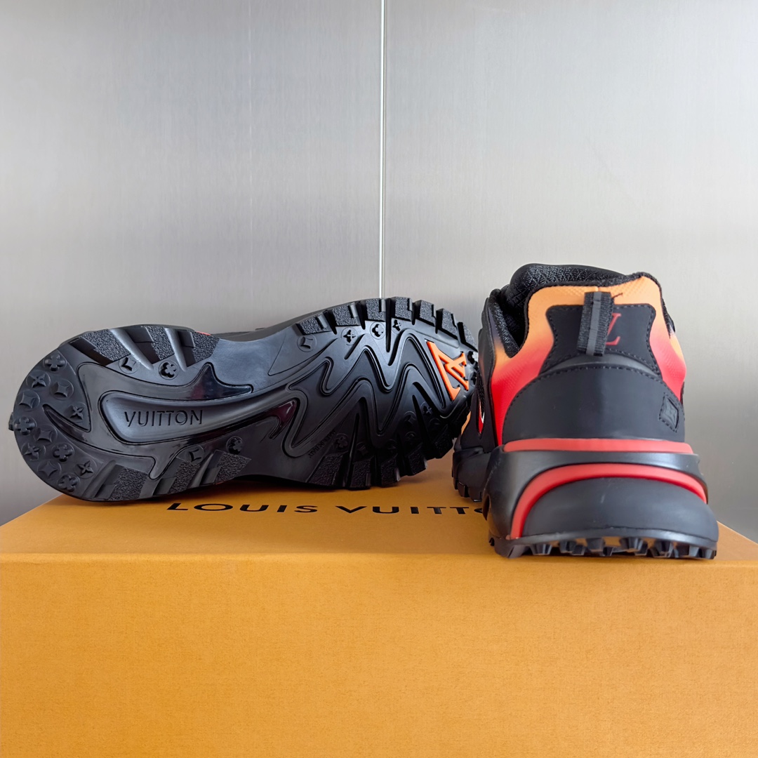 Louis Vuitton LV Runner Tatic Sneaker Size 40-46