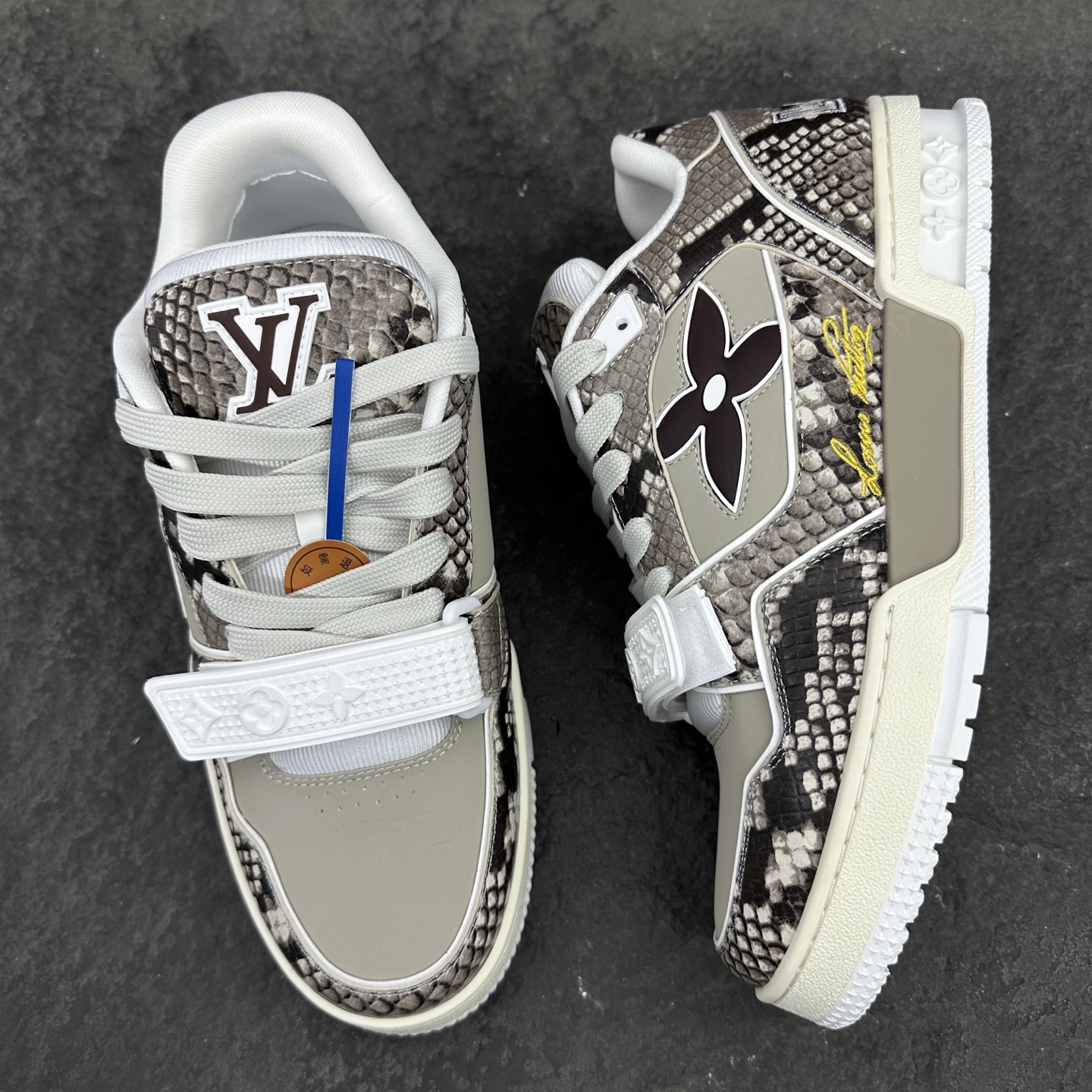 Louis Vuitton LV Trainer Sneaker Size 36-46
