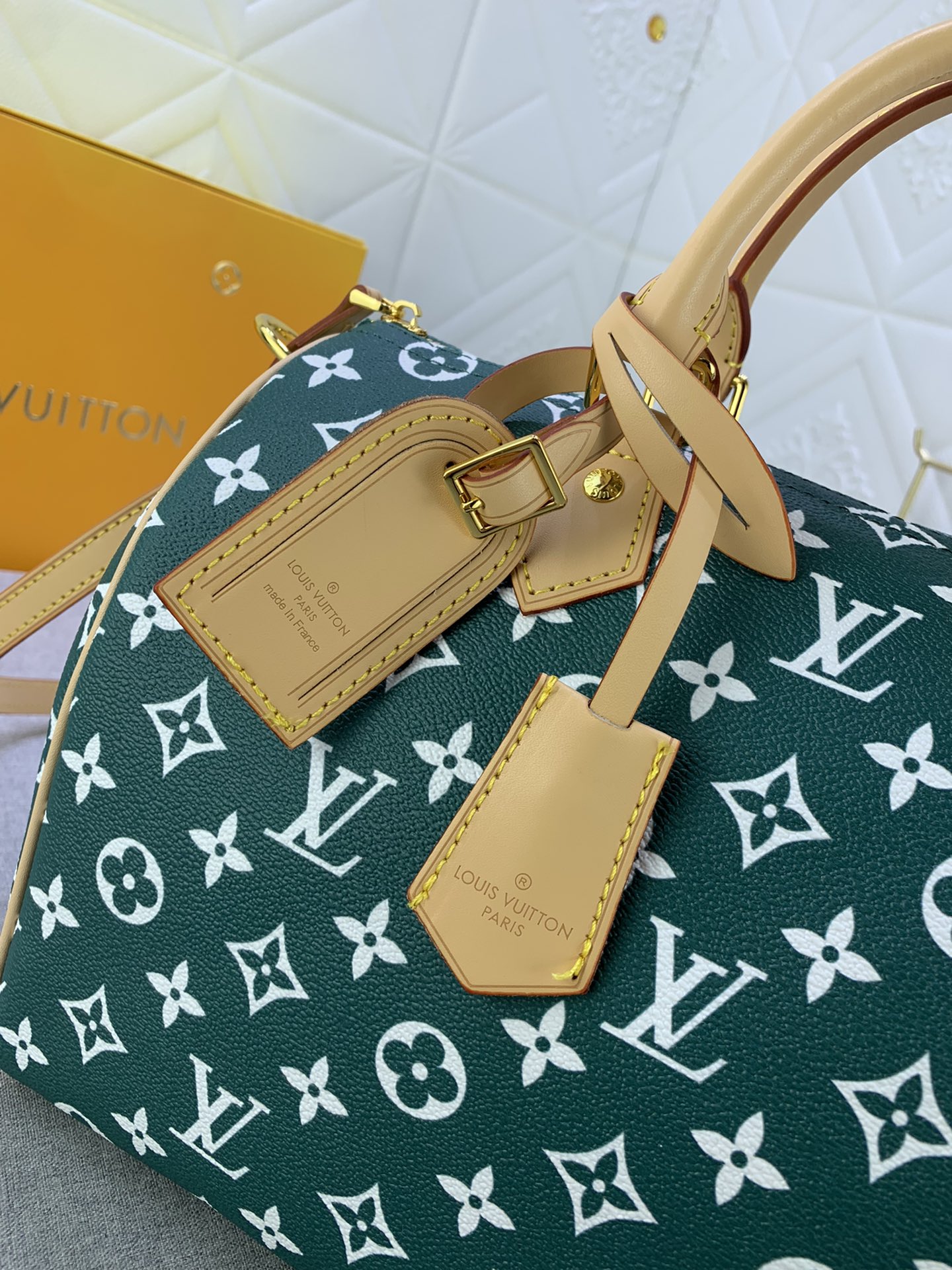 Louis Vuitton Speedy P9 Bandoulière 30 Monogram Leather Travel Bags Size 30*21*7cm