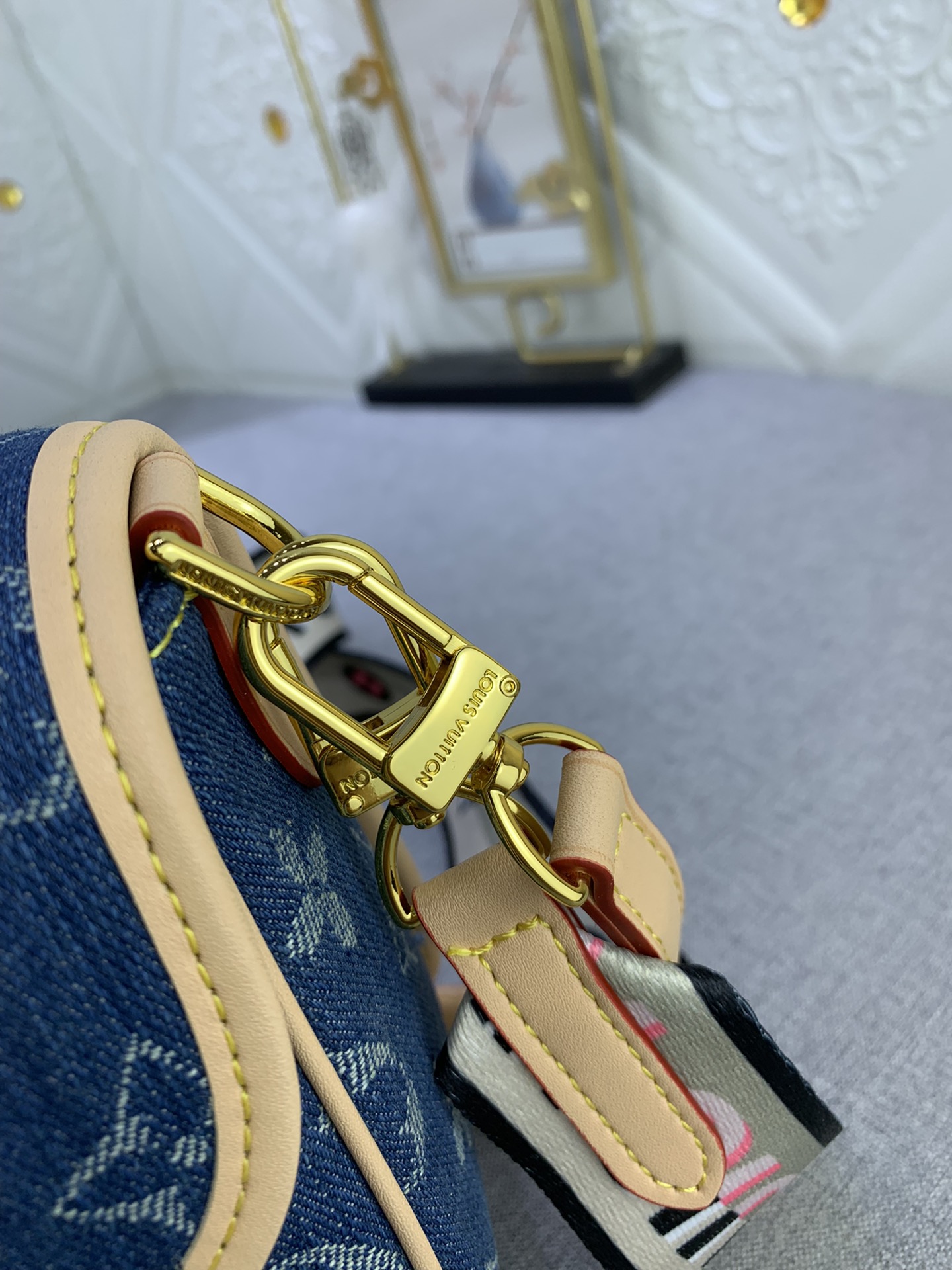 Louis Vuitton M45985 Diane Denim Cowboy Women Shoulder Bags Size 25*9*15cm