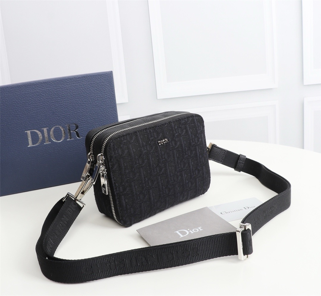 Dior Mens Shoulder Bags 17*12*6cm