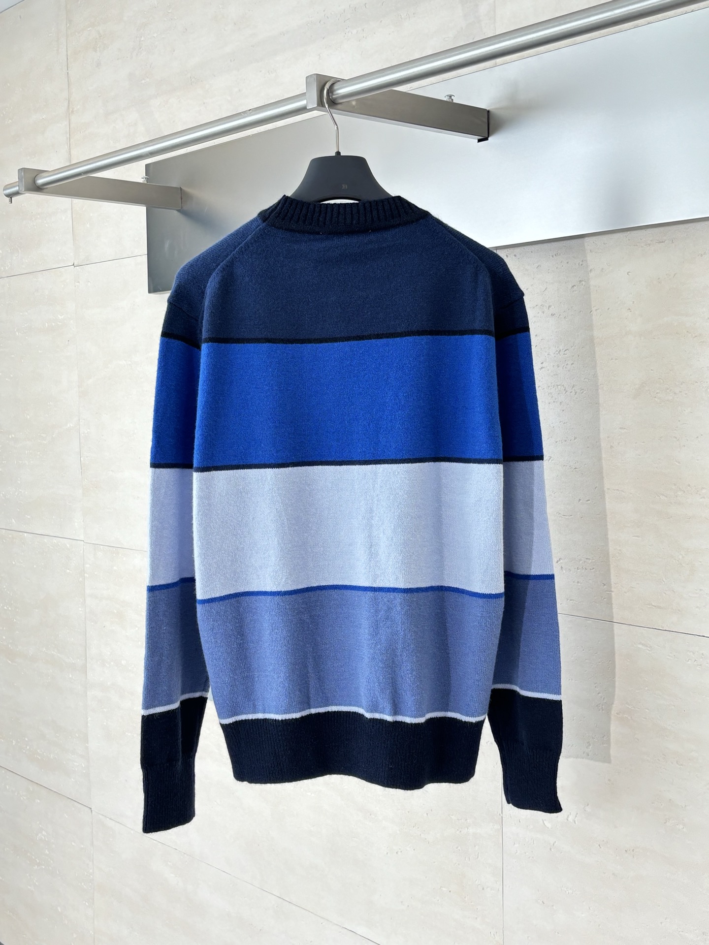 Dior Unisex Sweatshirt Size S-XL