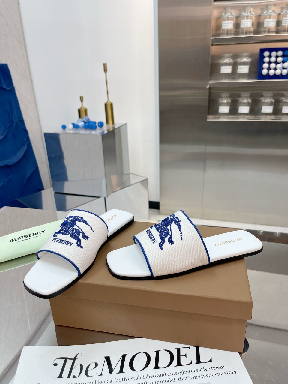 Burberry Women Slippers Size 36-41