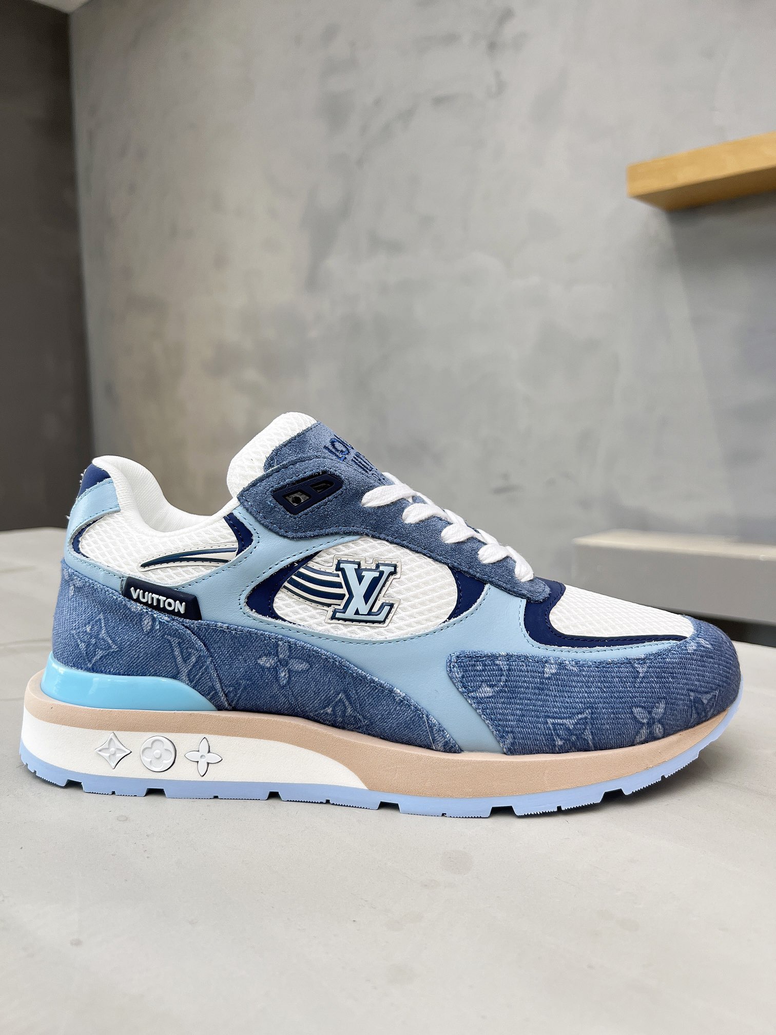 Louis Vuitton Run Away Sneaker Size 40-45