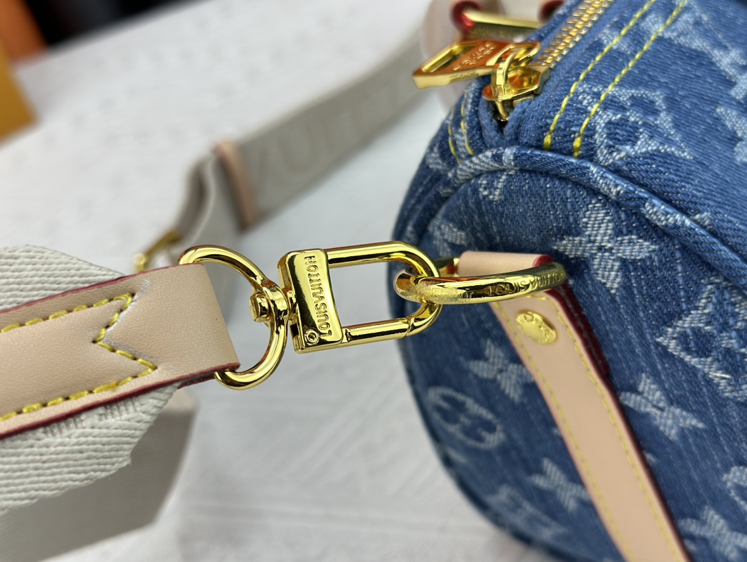 Louis Vuitton Keepall Bandoulière 25 Women Shoulder Bags