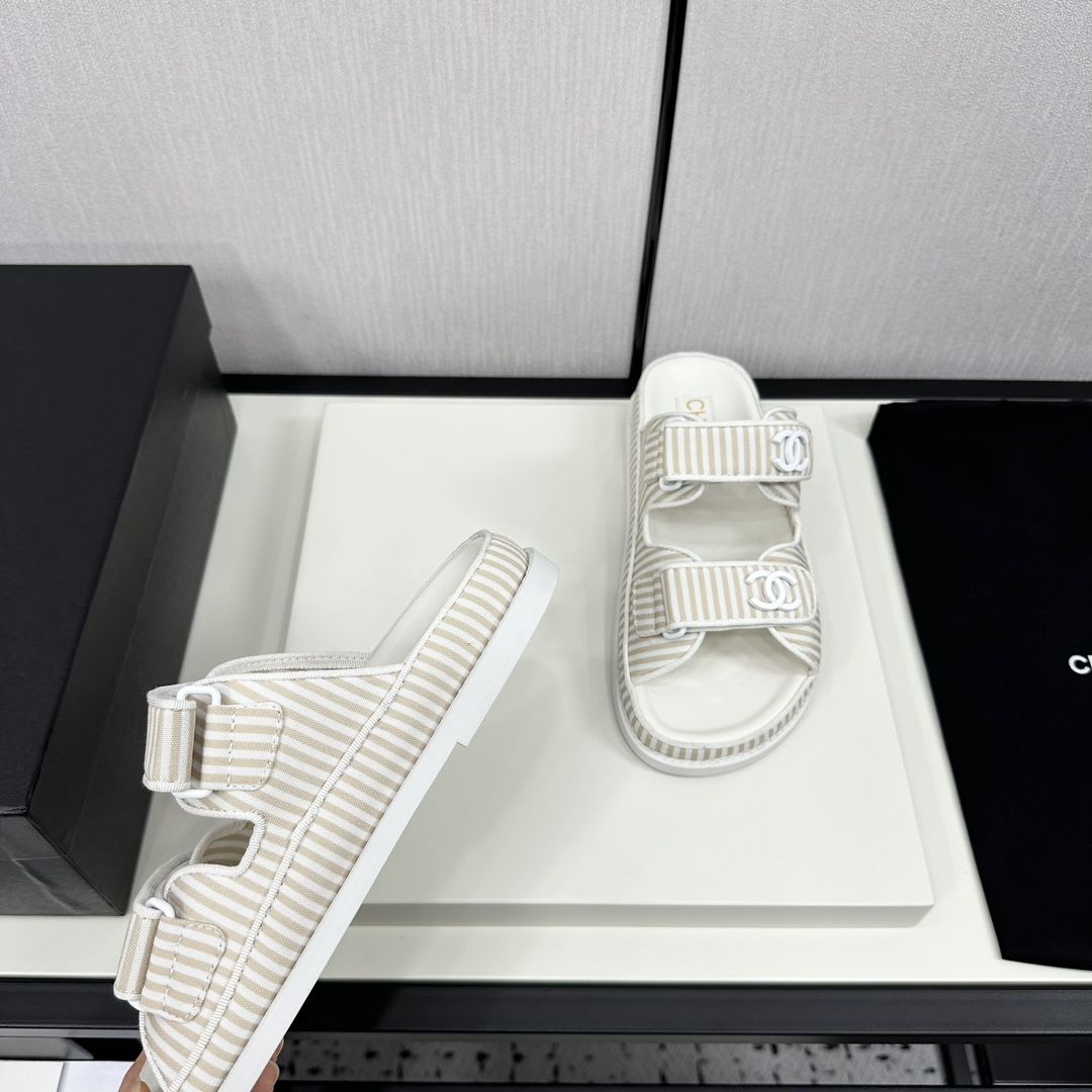 Chanel 2024 New Slippers Size 36-41