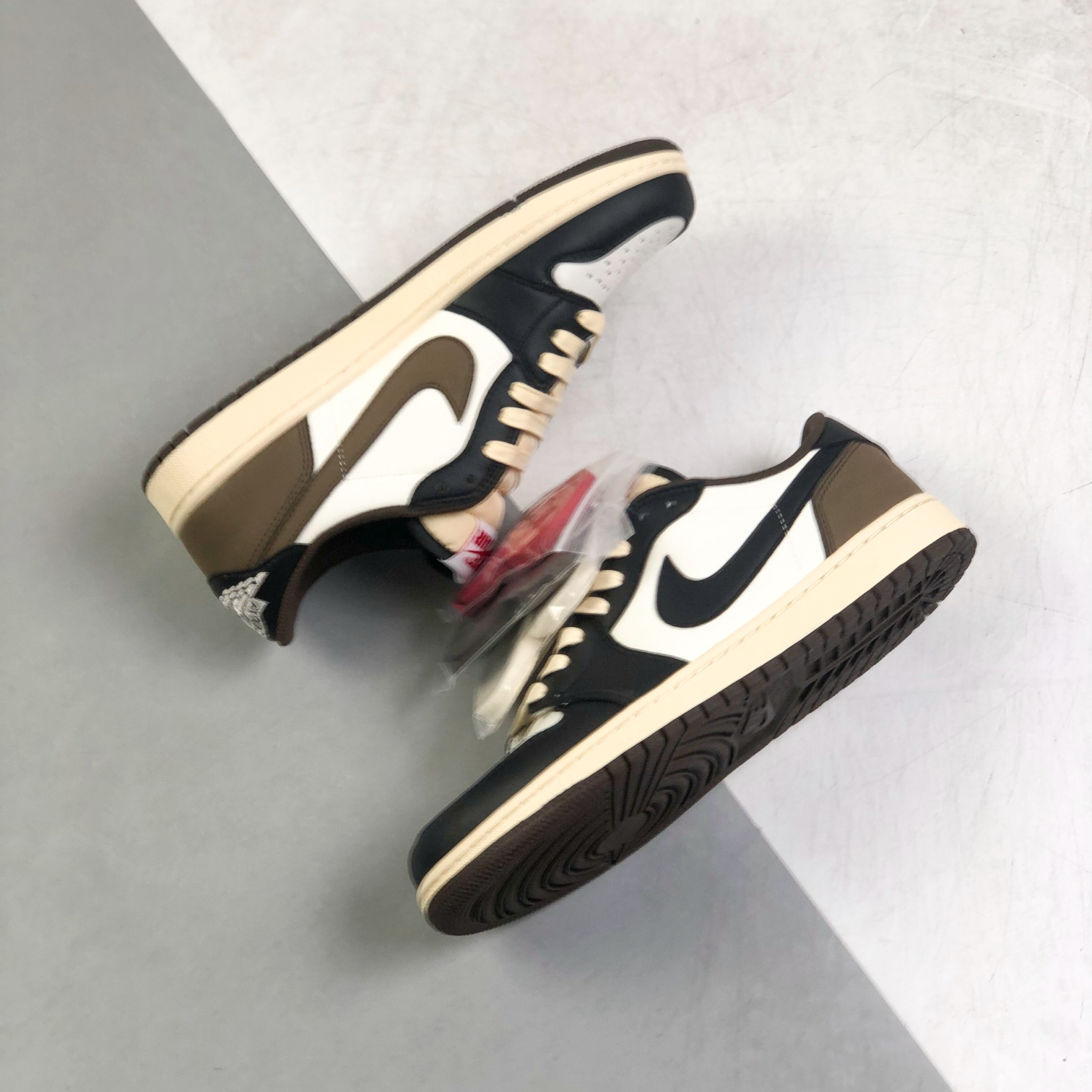 Nike Air Jordan 1 Low Top Sneakers Shoes Gr. 36-46