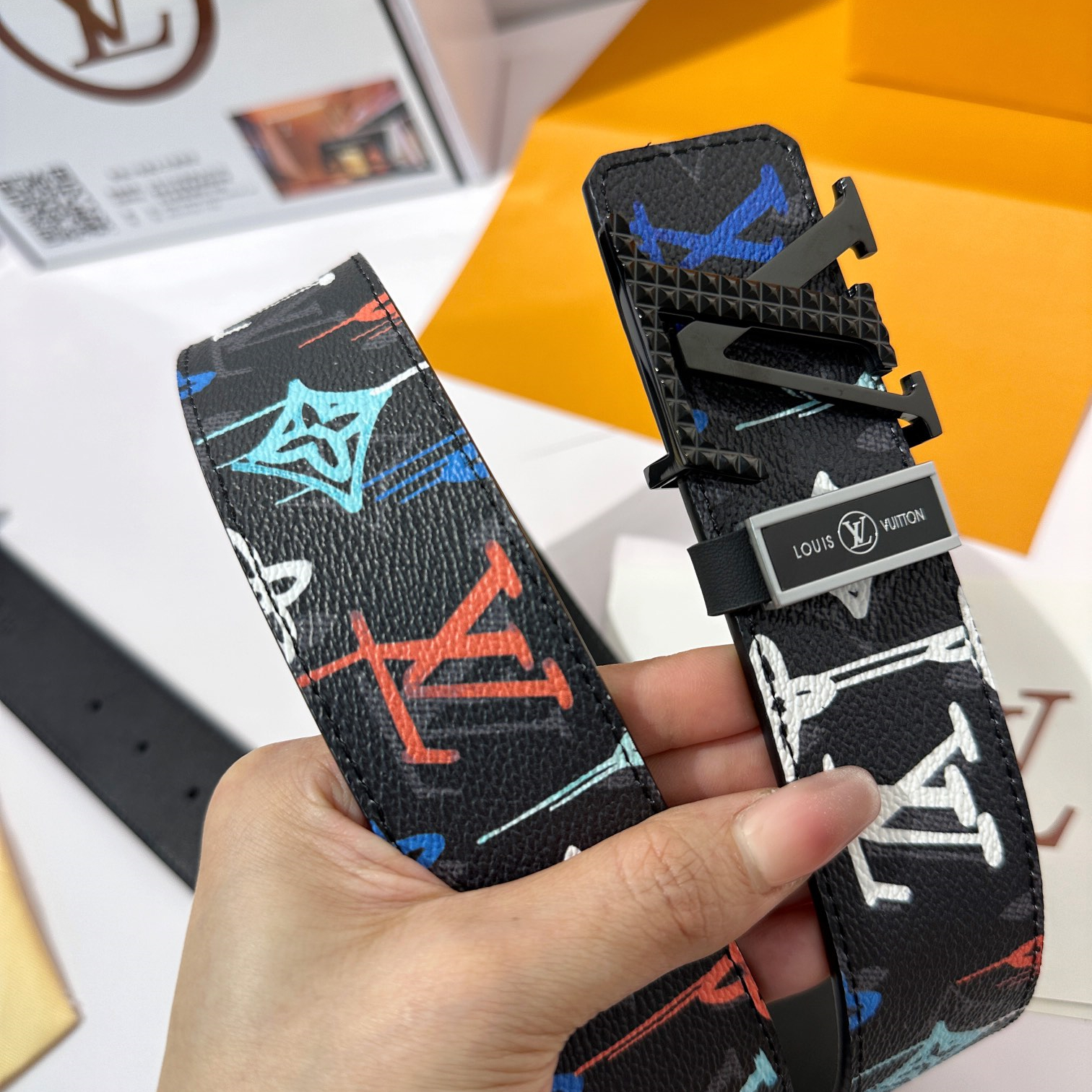 Louis Vuitton Mens Belt Width 3.8cm