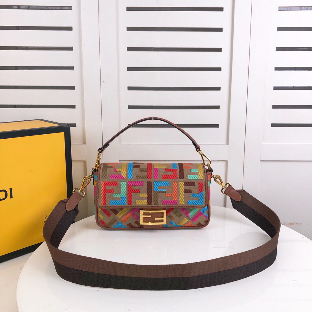 Fendi New Women Shoulder Bags 26*5*15cm