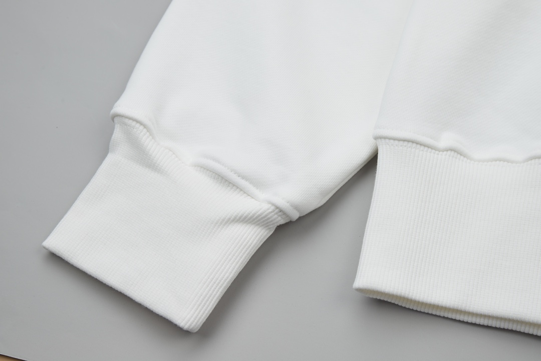 Louis Vuitton Unisex Sweatshirt Size S-XL