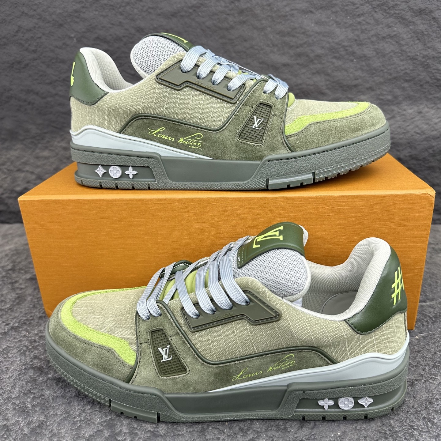 Louis Vuitton LV Trainer Sneaker Size 36-46