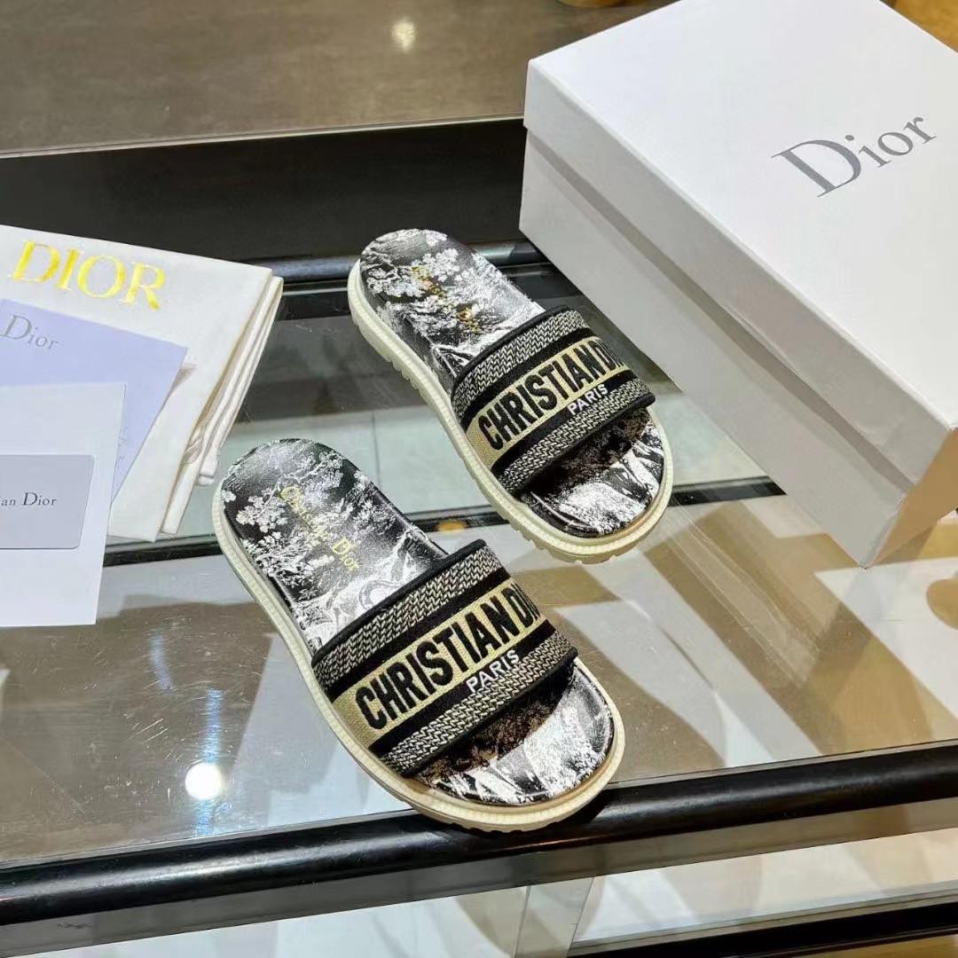 Dior Reverse Slippers Size 36-41