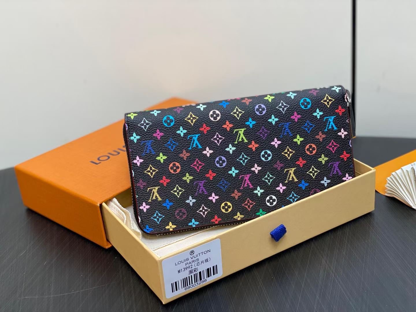 Louis Vuitton Women Wallet M13992 19.5*10.5*2.5cm