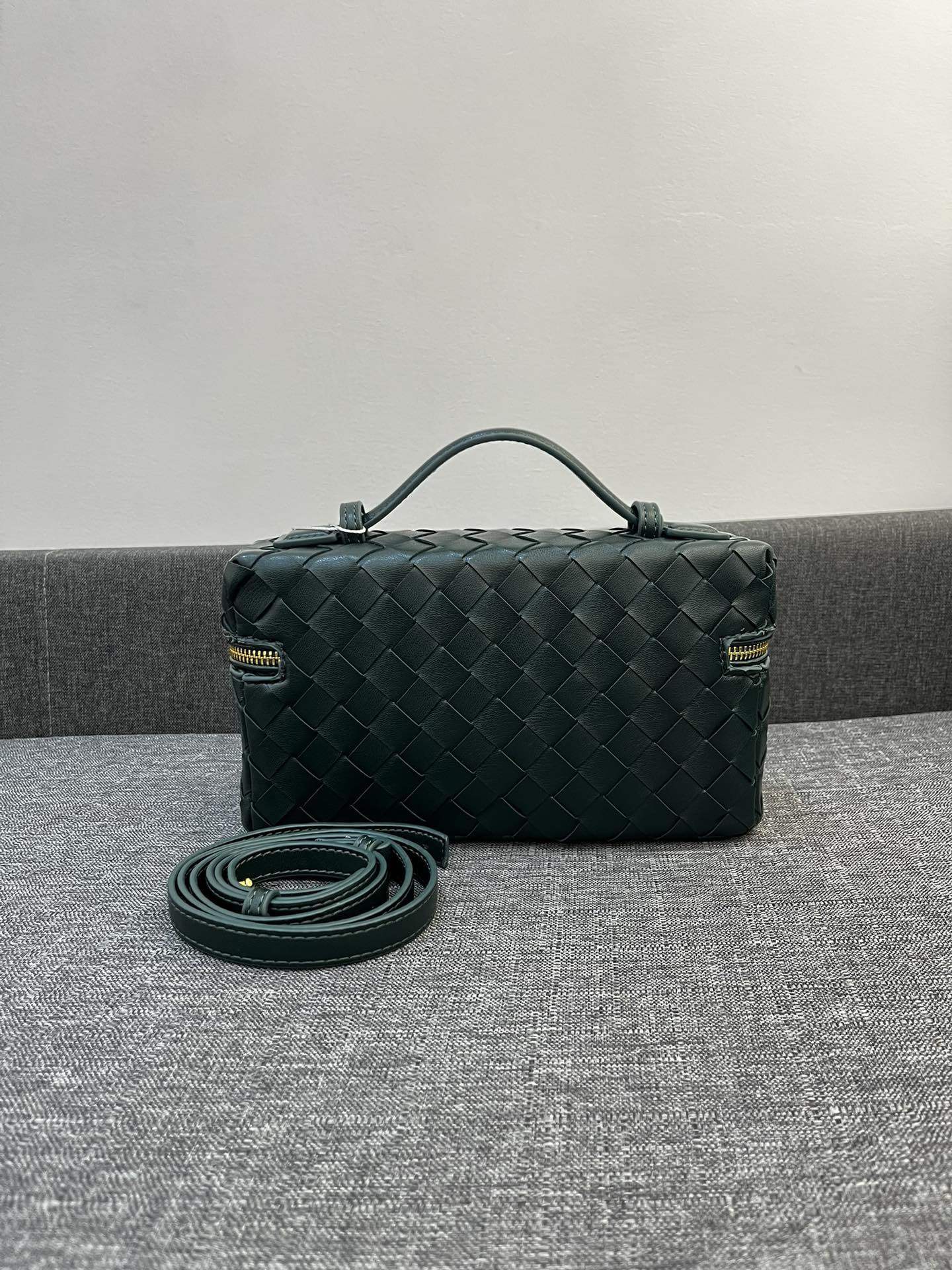 Bottega Veneta Vanity Case Women Shoulder Bags 24*13*6cm