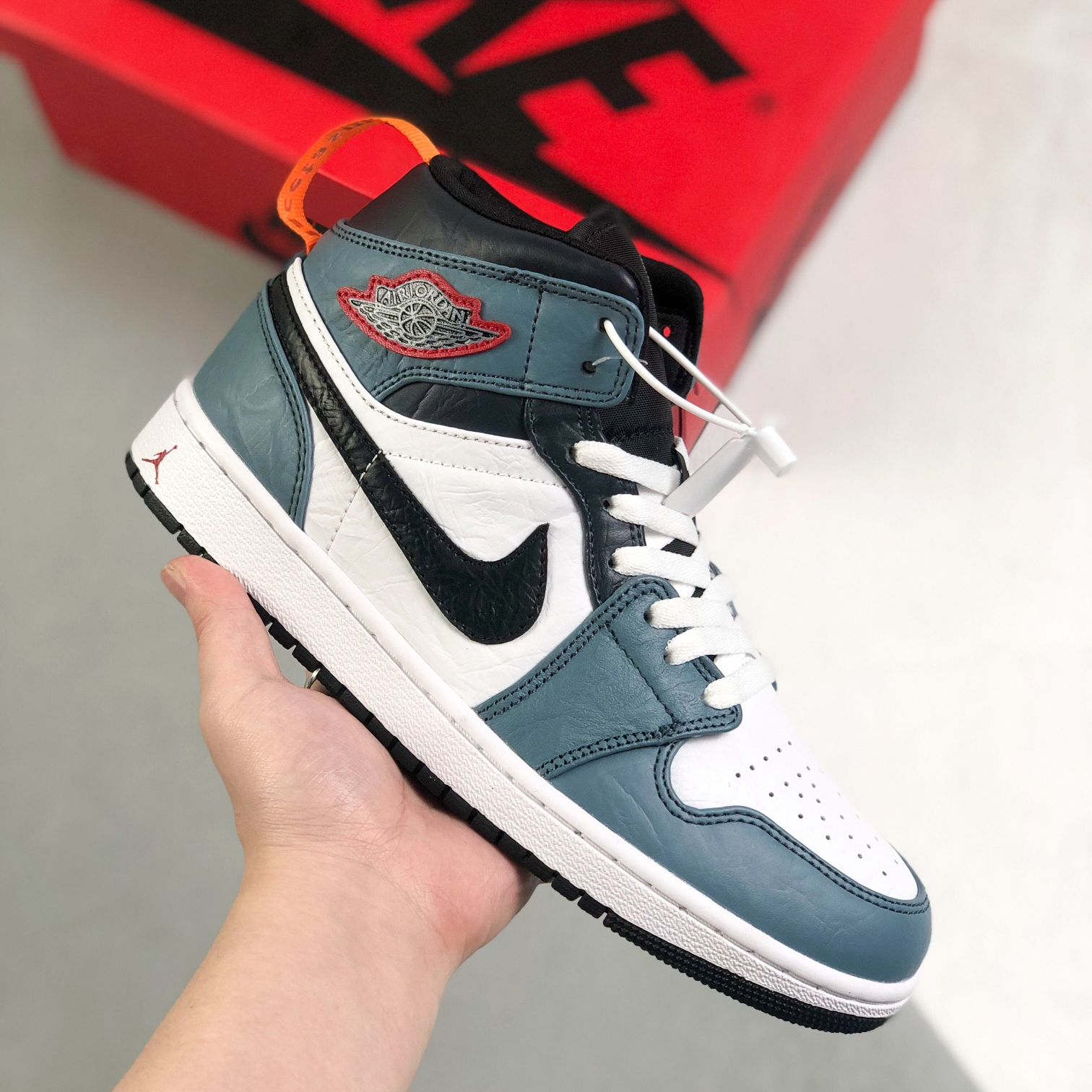 Nike Air Jordan 1 High Top Sneakers Shoes Gr. 36-46