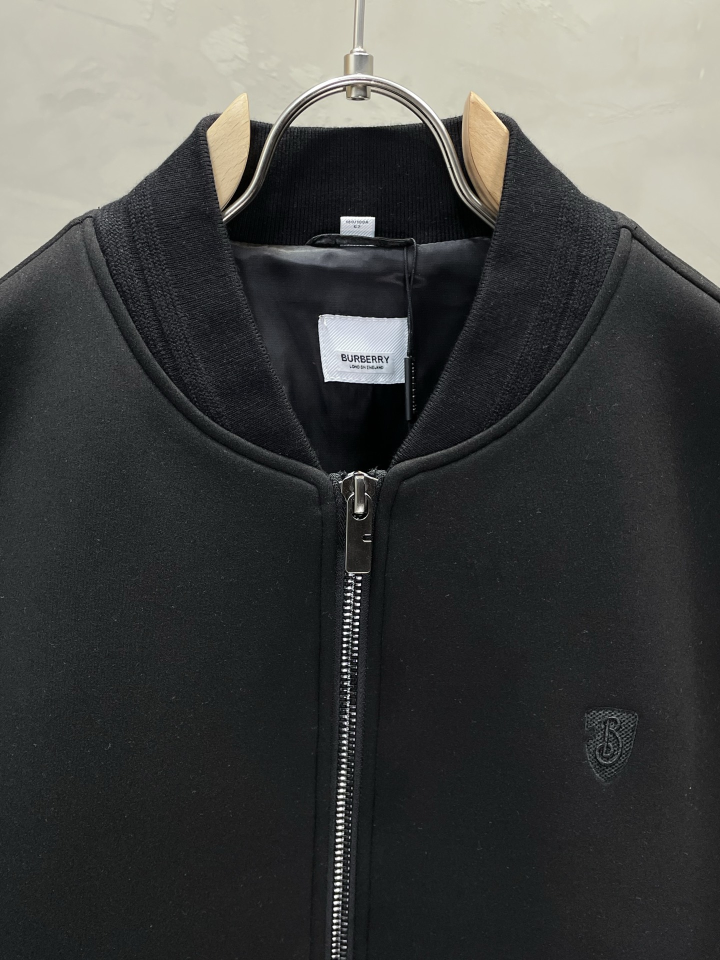 Burberry Unisex Jacket Size M-XXXL