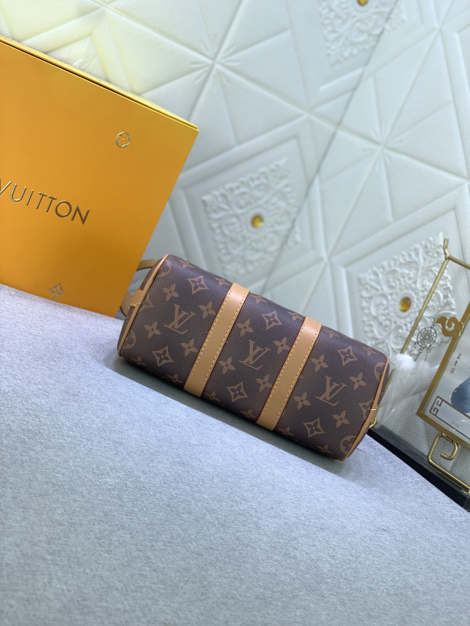 Louis Vuitton Keepall Bandoulière 25 Mens Shoulder Bags