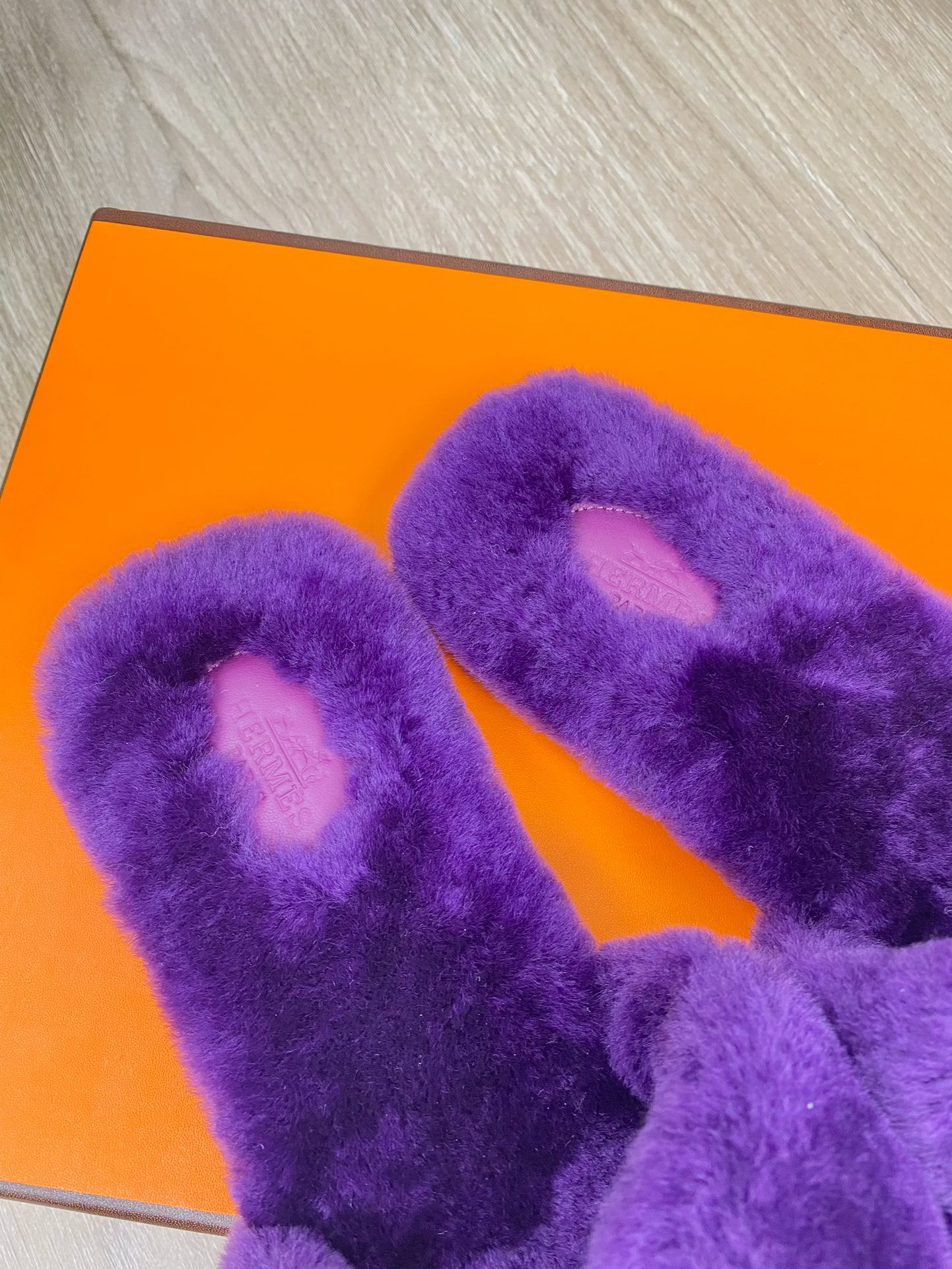 Hermes 23fw Women Winter Slippers Size 36-40