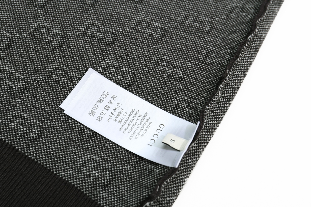 Gucci Unisex Knitwear Sweatshirt Size S-XL