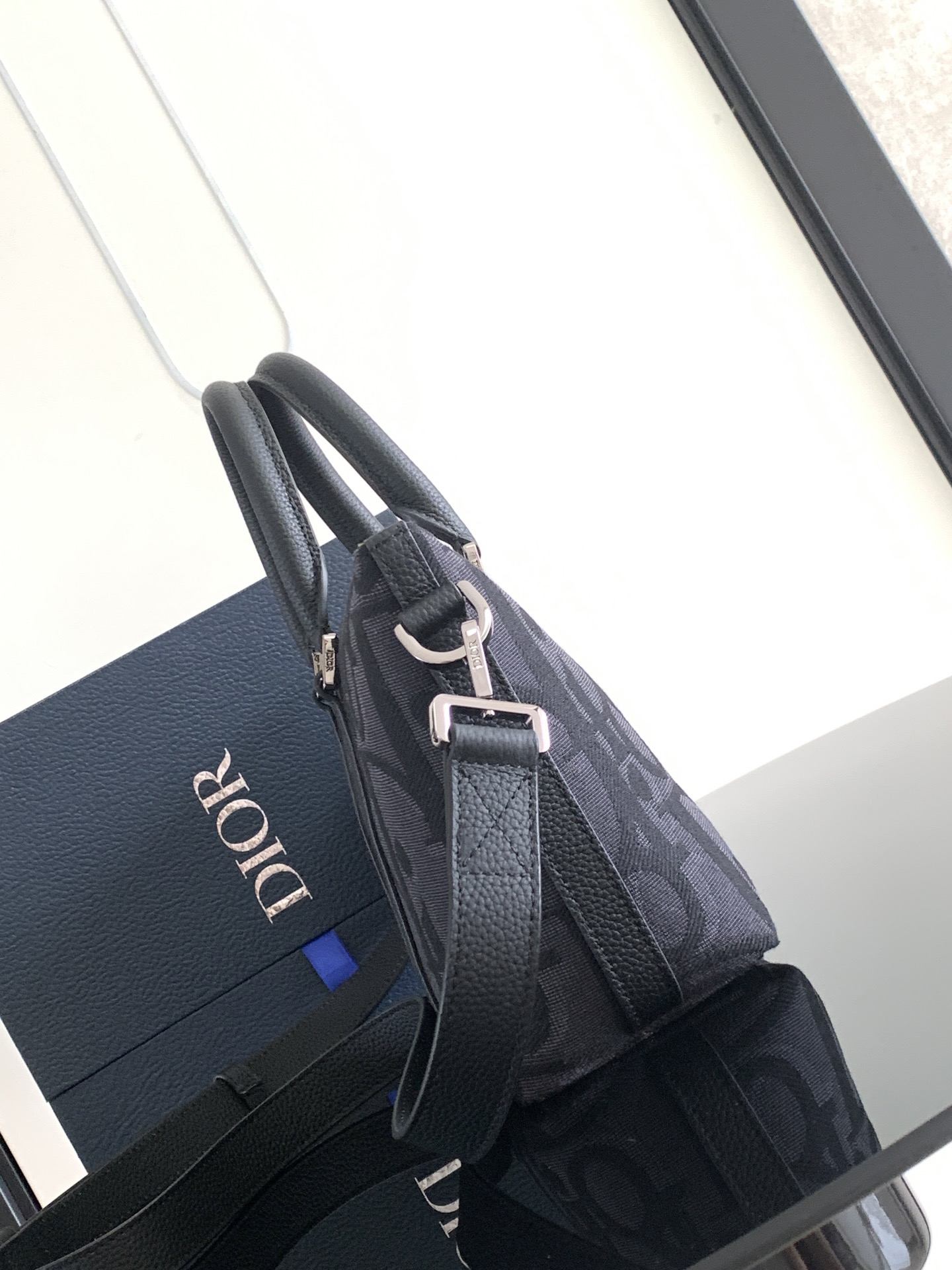 Dior Weekender 25 Mens Shoulder Bags Size 32*18.5*12cm